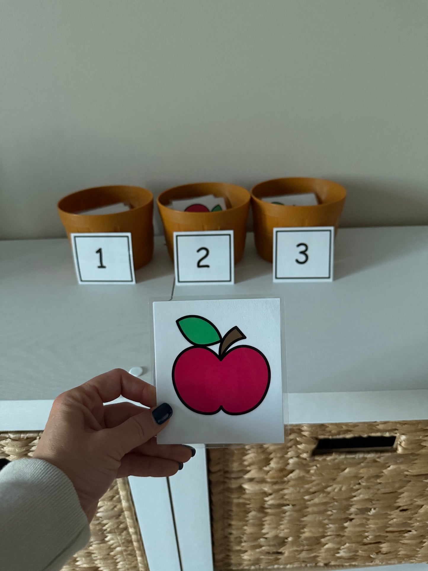 Secret Apples - Counting 1-10